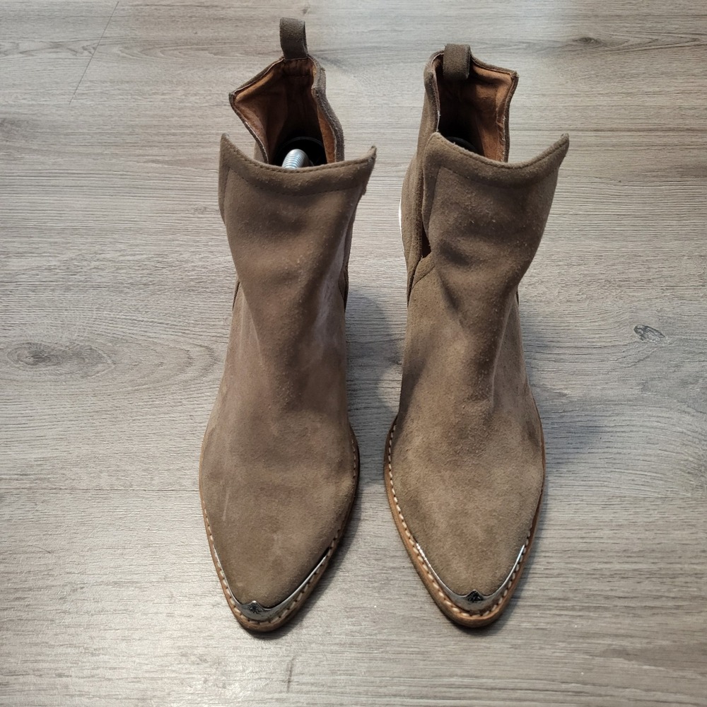 Jeffrey Campbell Cromwell Suede Western Ankle Boots Taupe Silver Metal 7.5 - Picture 4 of 9